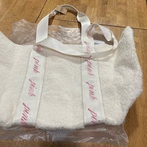 Beautiful Victoria secret bag new!